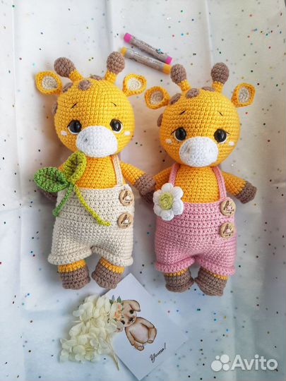 Вязаная игрушка Жирафик