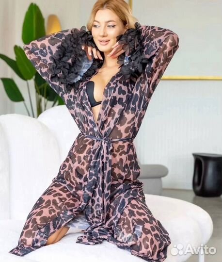 Роскошные будуарные халат лео