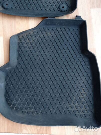 Коврики Фольксваген Поло 2016 года