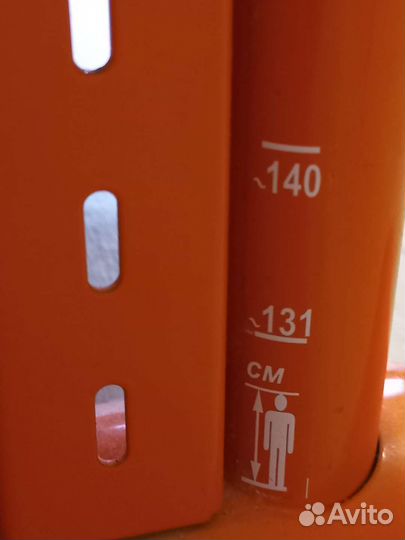 Растущая парта с регулировкой высоты и наклона