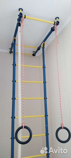 Детская шведская стенка с матом