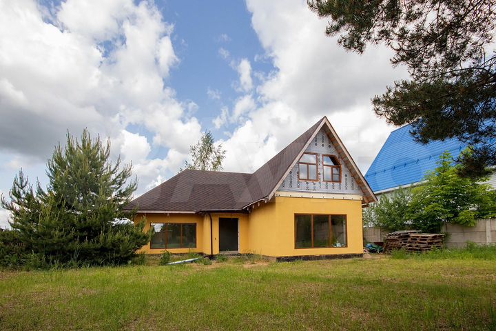 Дом 160 м² на участке 8,1 сот.