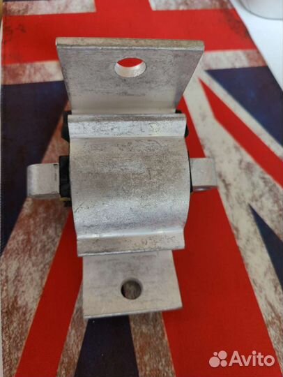 Опора АКПП Jaguar XE F-pace T4N1434