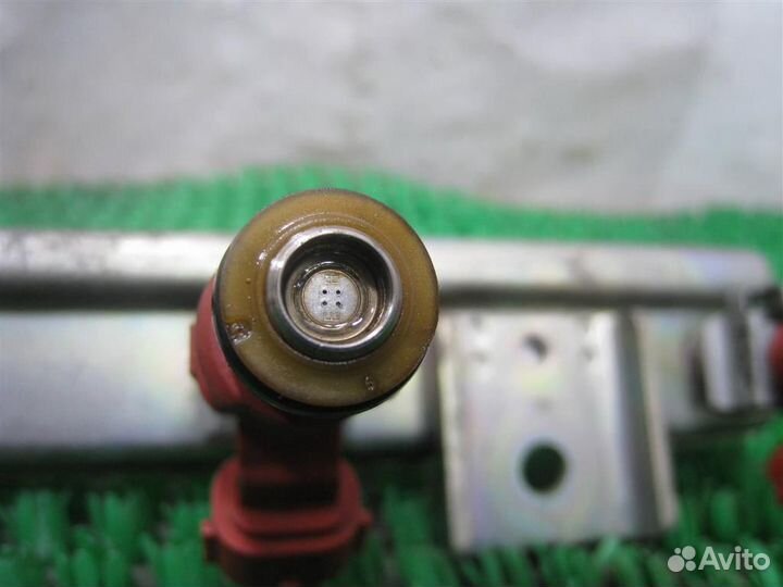 Форсунки комплект (4 шт) Nissan Almera Tino 2005