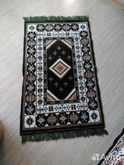 Коврик велюровый