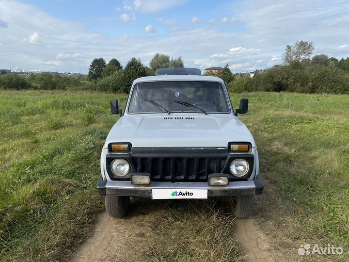 LADA 4x4 (Нива) 1.7 МТ, 1997, 150 000 км