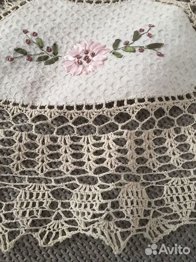 Скатерть на круглый стол