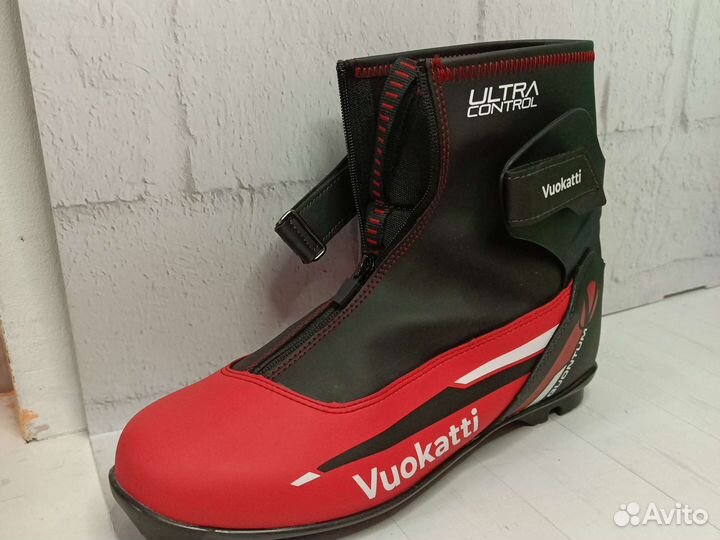 Ботинки лыжные NNN