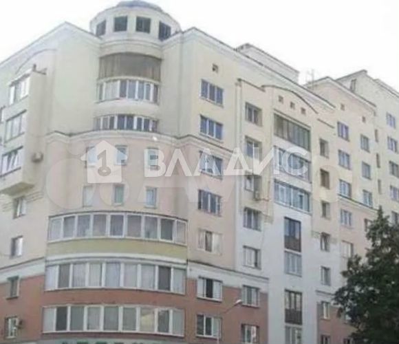 3-к. квартира, 85 м², 1/14 эт.
