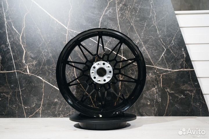 Кованные диски R20 Mercedes-Benz Vaneo