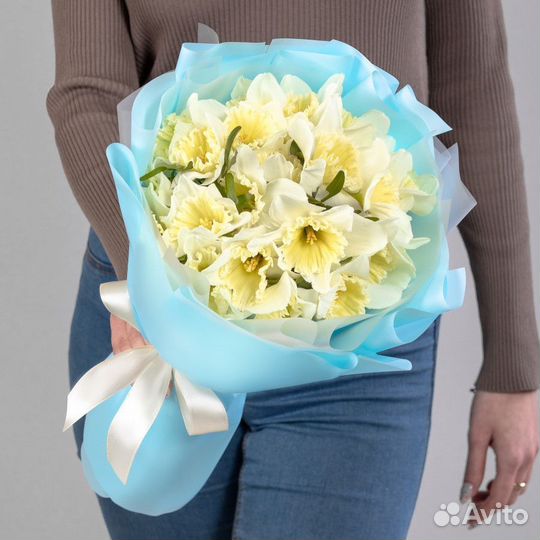 Нарциссы с беспл. доставкой