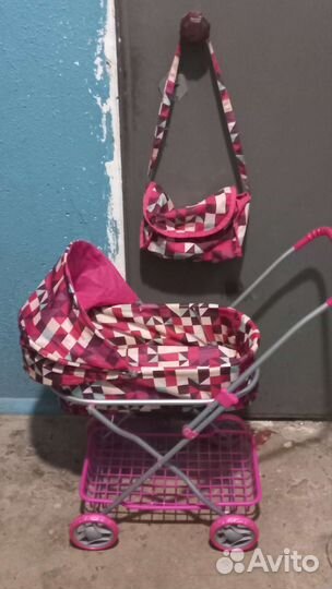 Коляска кукольная с сумочкой