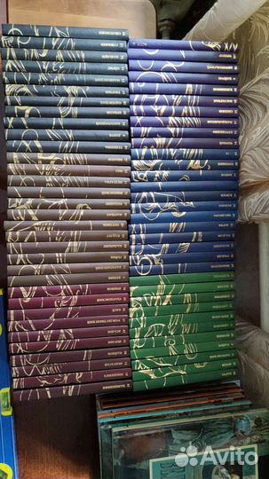 Книги и энциклопедии