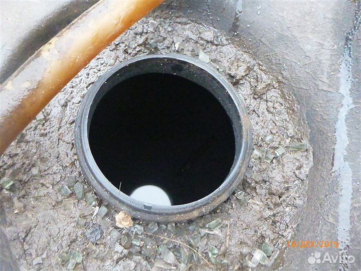 Бак топливный Volkswagen Golf MK2 RF 1988