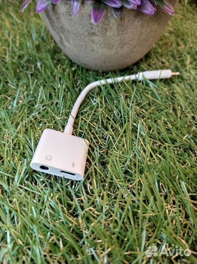 Переходник Lightning на Lightning и jack 3.5