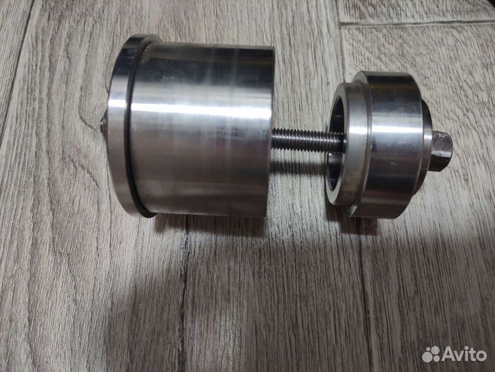 Съемник опоры двигателя зад подушки Peugeot Пежо