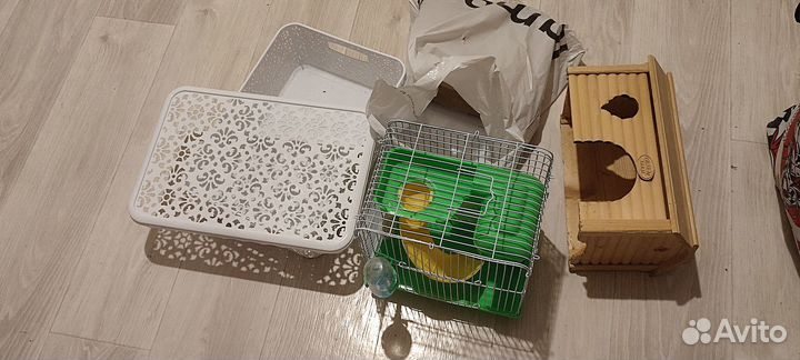 Отдаю вещи для грызунов клетка и тд