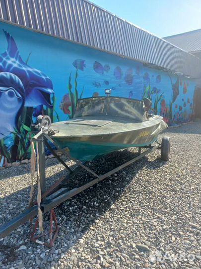 Моторная лодка