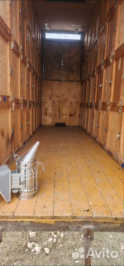 Пчелоповильон