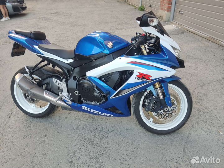 Suzuki gsx-r 600 2009г 13000км пробег обмен