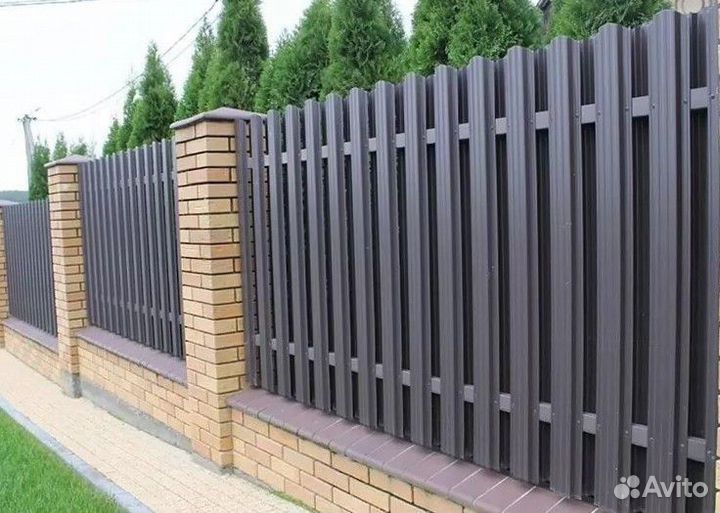 Металлический евроштакетник