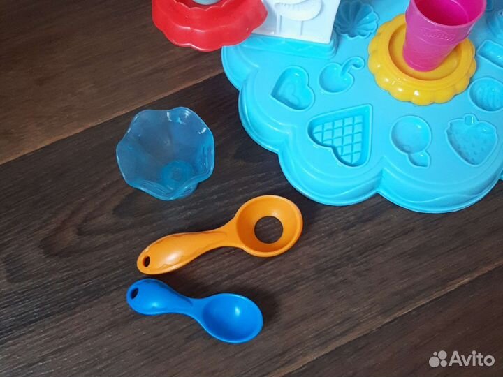 Набор Play doh Фабрика мороженого