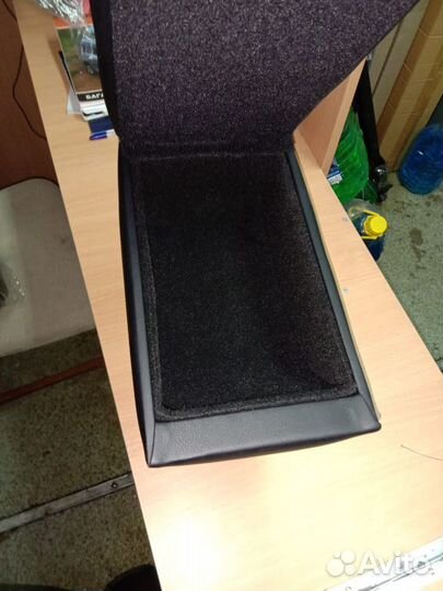 Подлокотник (бар) Premium на Chevrolet Cruze