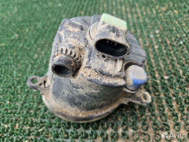 Фара противотуманная Toyota Corolla E140 1.6 1zrfe