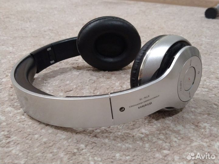 Беспроводные наушники