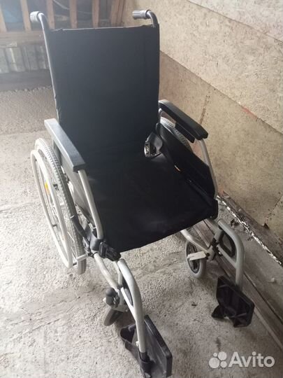 Продам коляску инвалидную