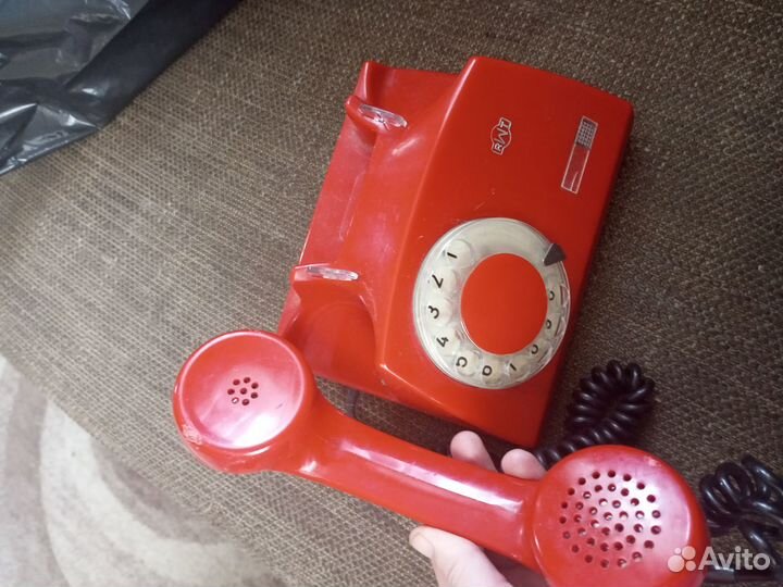 Дисковый ретро телефон