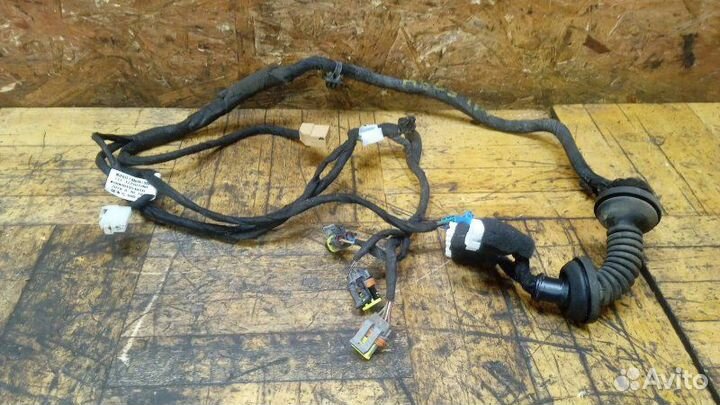 Проводка (коса) двери передняя левая Chery Tiggo 3