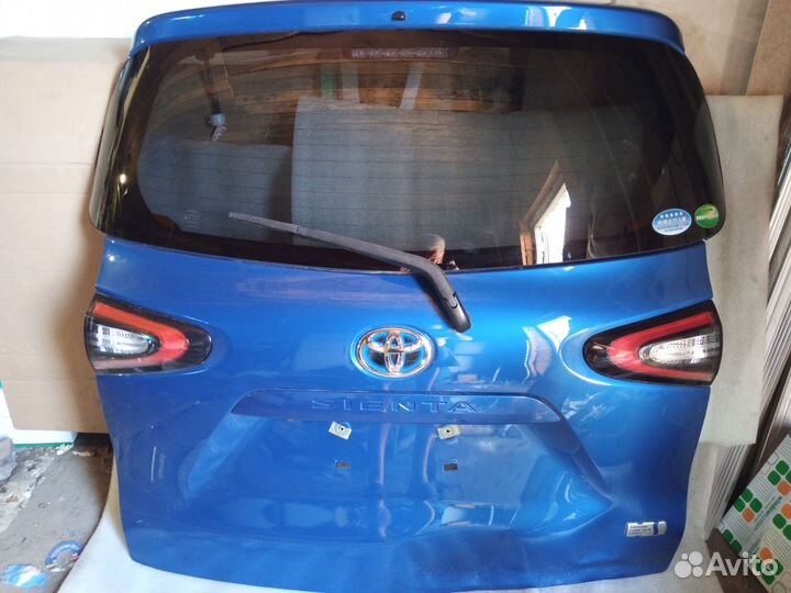 5 дверь Toyota Sienta