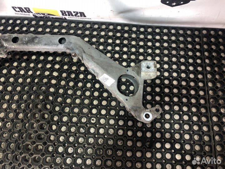 Балка передняя Audi Q7, Volkswagen Touareg