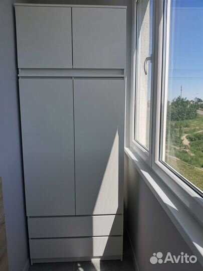 Шкаф с антресолью