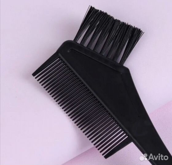 Расчески - массажная и для покраски волос