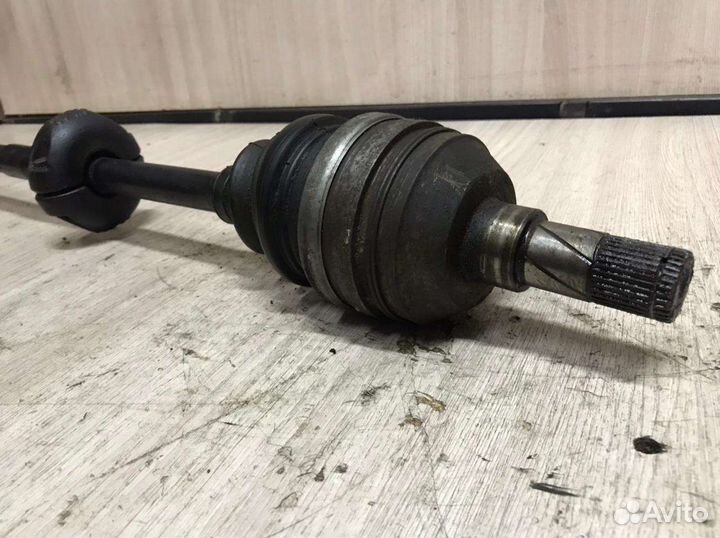 Привод правый opel vectra b 1,8