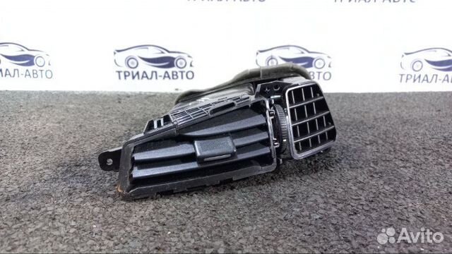 Дефлектор обдува салона левый Kia Ceed 1 G4FC