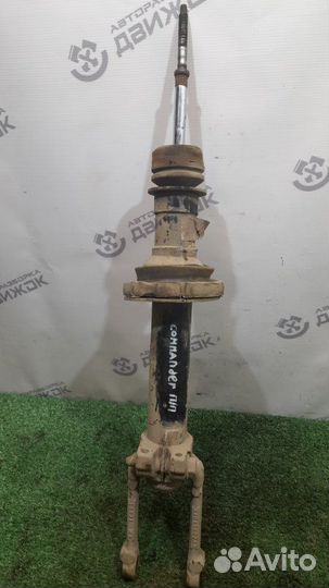 Амортизатор передний правый Jeep Commander 3.0