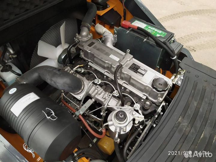 Вилочный погрузчик UN Forklifts FD30T, 2023