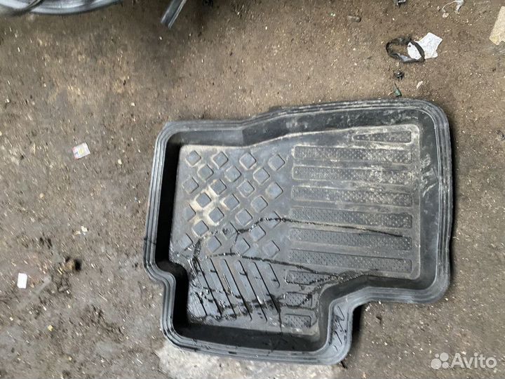 Коврики салонные комплект Hyundai Elantra 2000-200