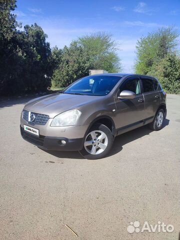 Nissan Qashqai 2.0 CVT, 2008, 240 000 км с пробегом, цена 770000 руб.