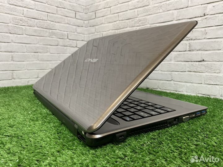 Игровой ноутбук DNS i5/2Gb видео/гарантия