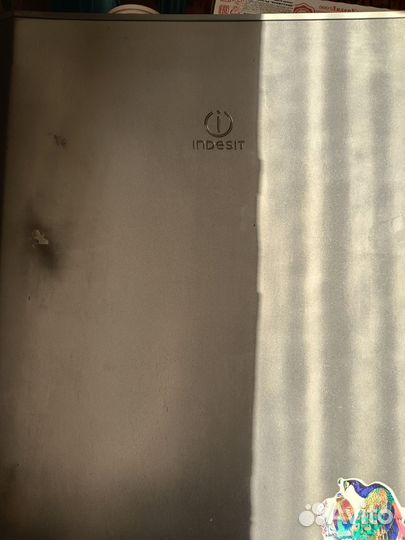 Холодильник бу indesit