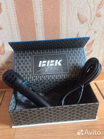 Микрофон BBK DM-998 для караоке