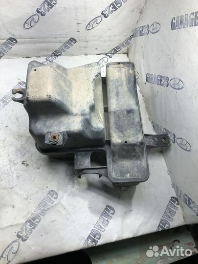 Бачок влагоотделителя Honda Civic EK3