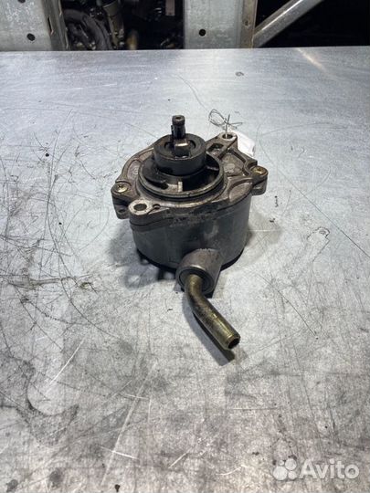 Насос вакуумный Mercedes Ml W163 OM612 2.7 CDI