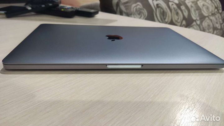 Apple MacBook Pro 13