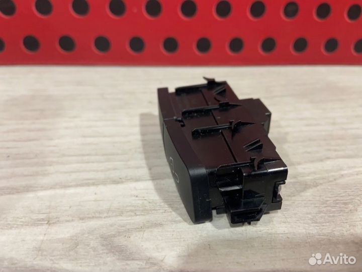 Кнопка центрального замка Mercedes-Benz Gle W166