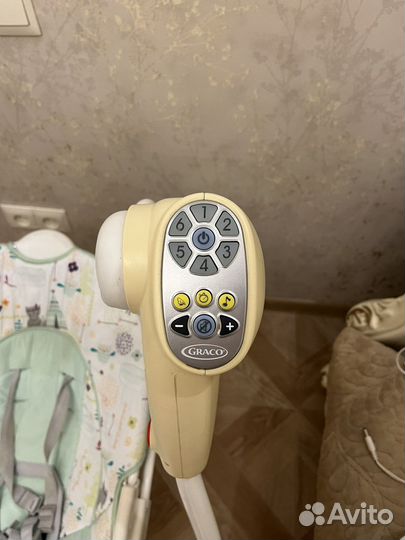 Детские электрические качели фирмы Graco